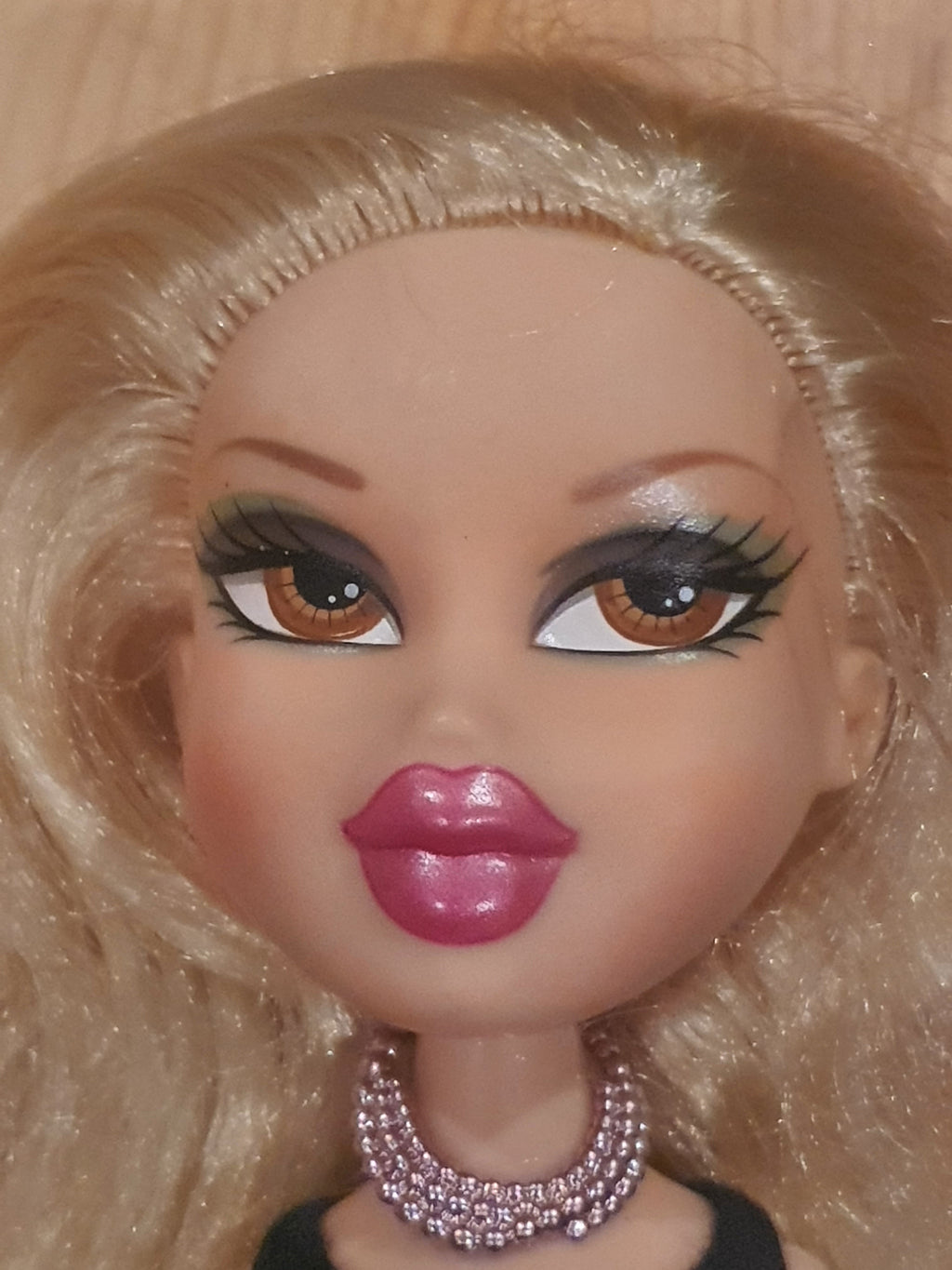 Bratz twins Krysta and Lela