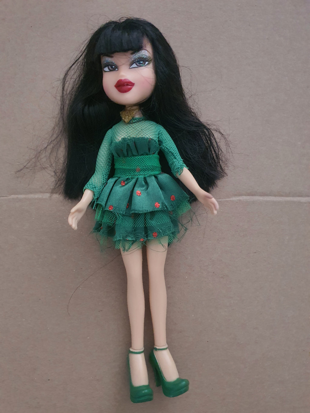 Bratz jade holiday 2012