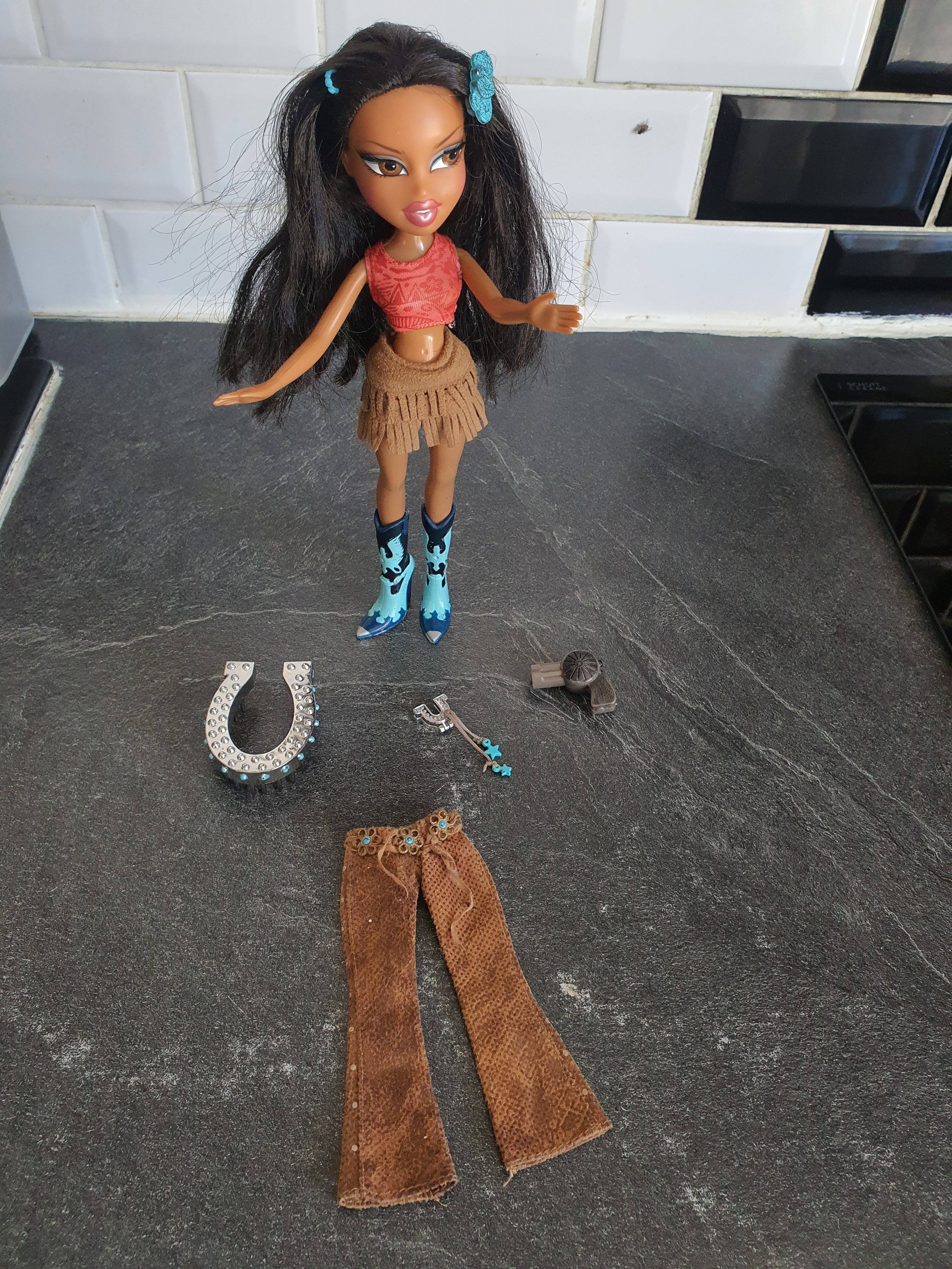 Bratz kiana wild wild rodeo