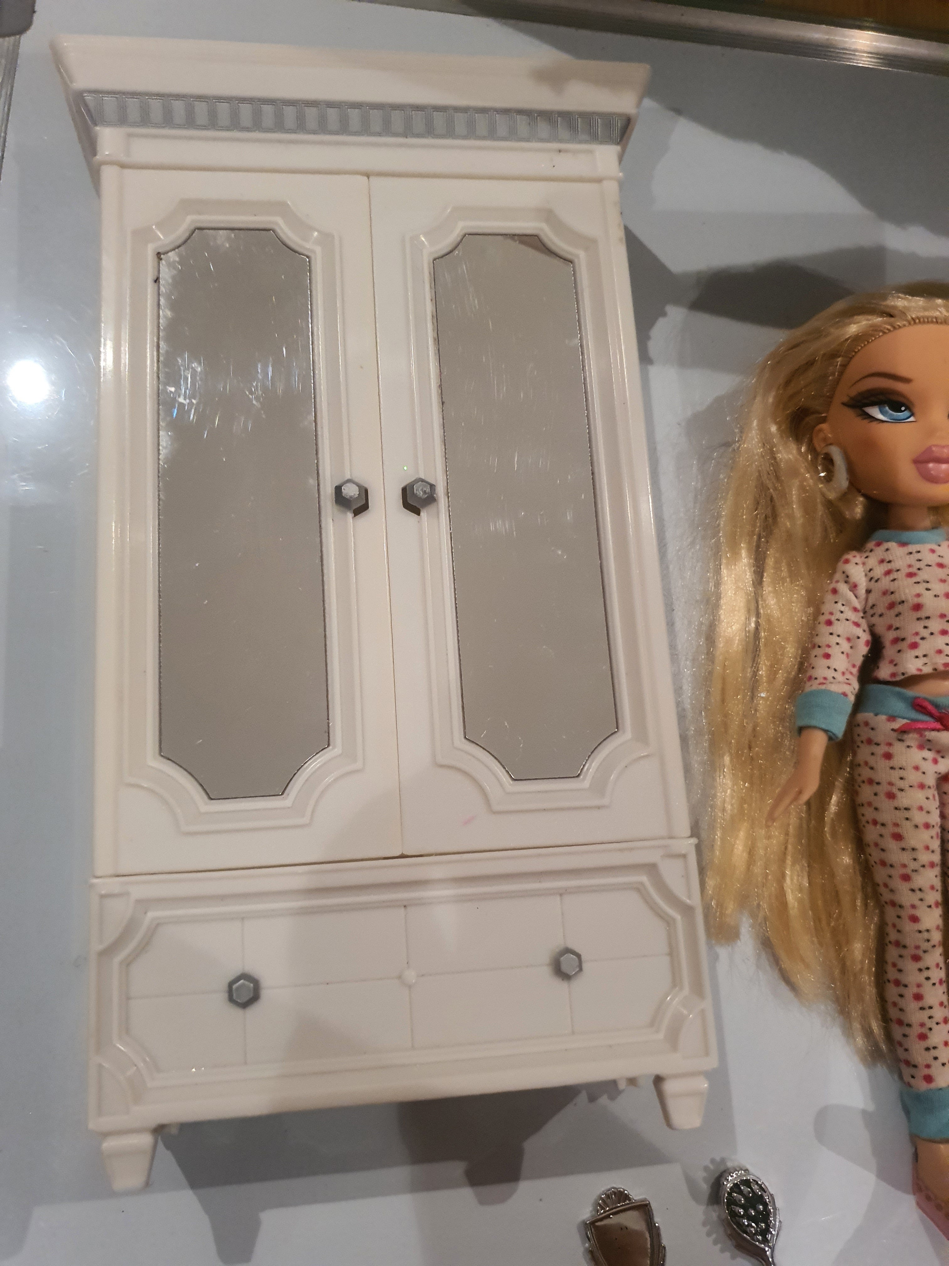 Bratz World Cloe's House Original MGA