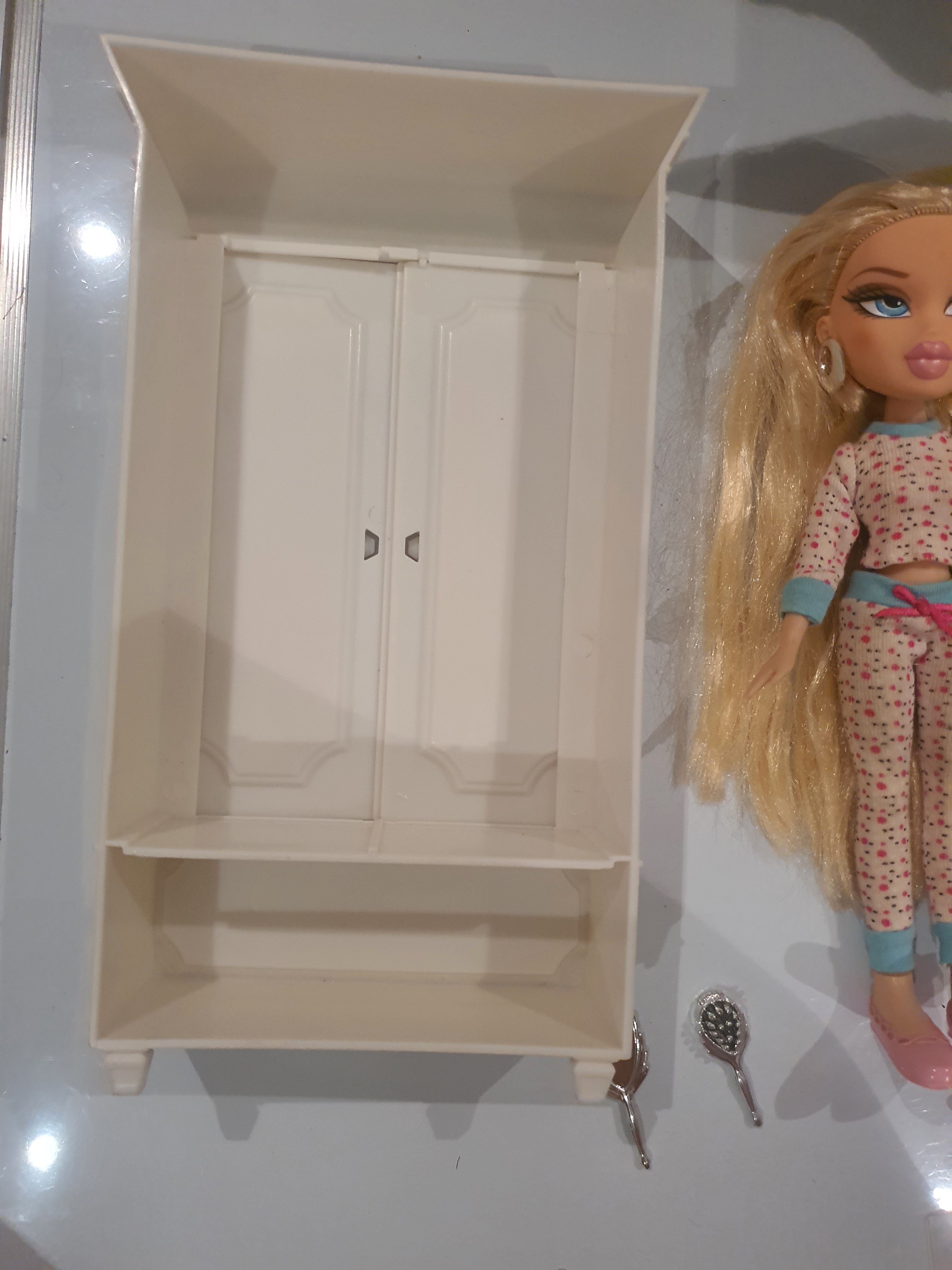 Bratz World Cloe's House Original MGA