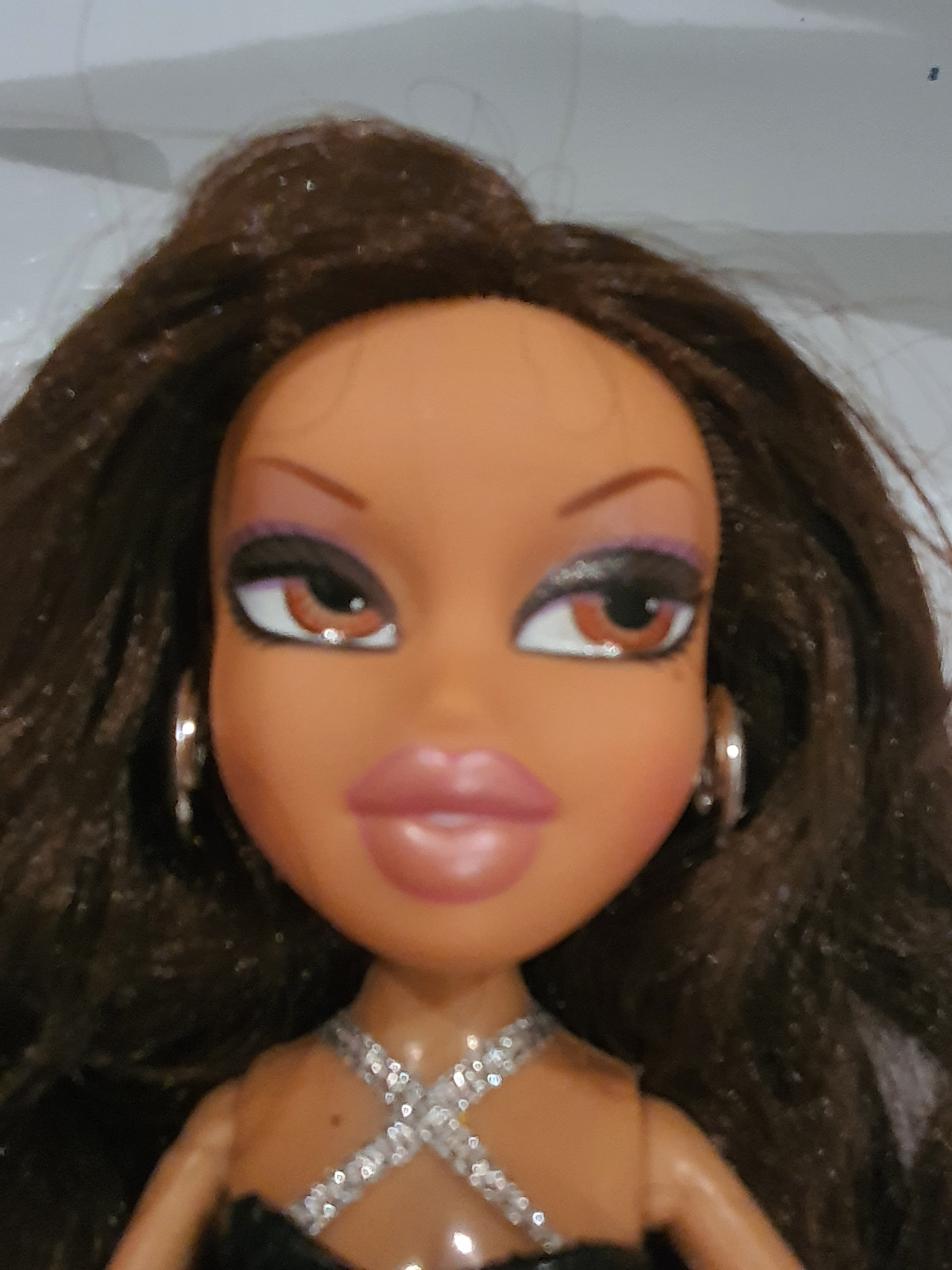 Bratz yasmin crewz poupée originale mga