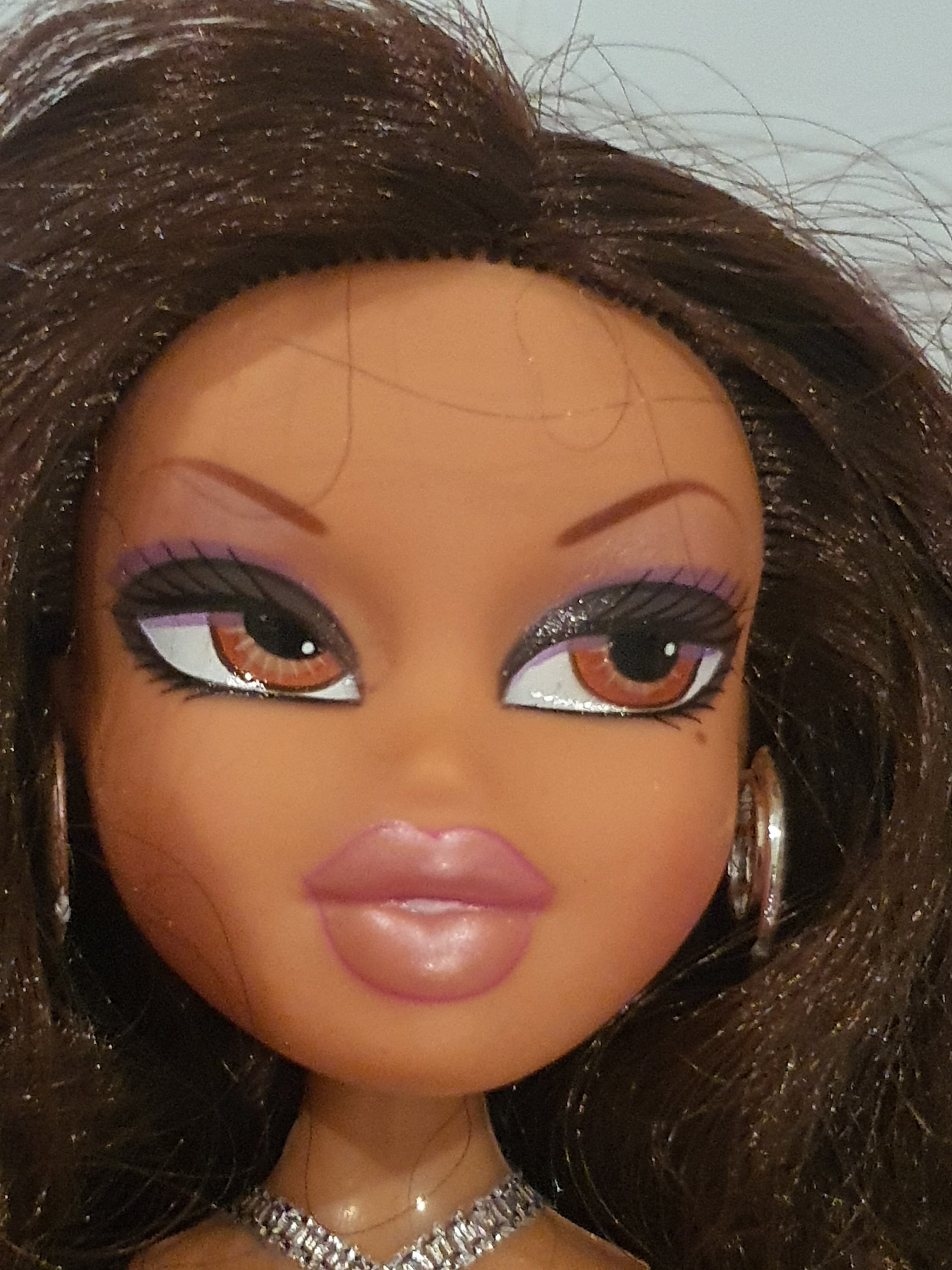 Bratz yasmin crewz poupée originale mga