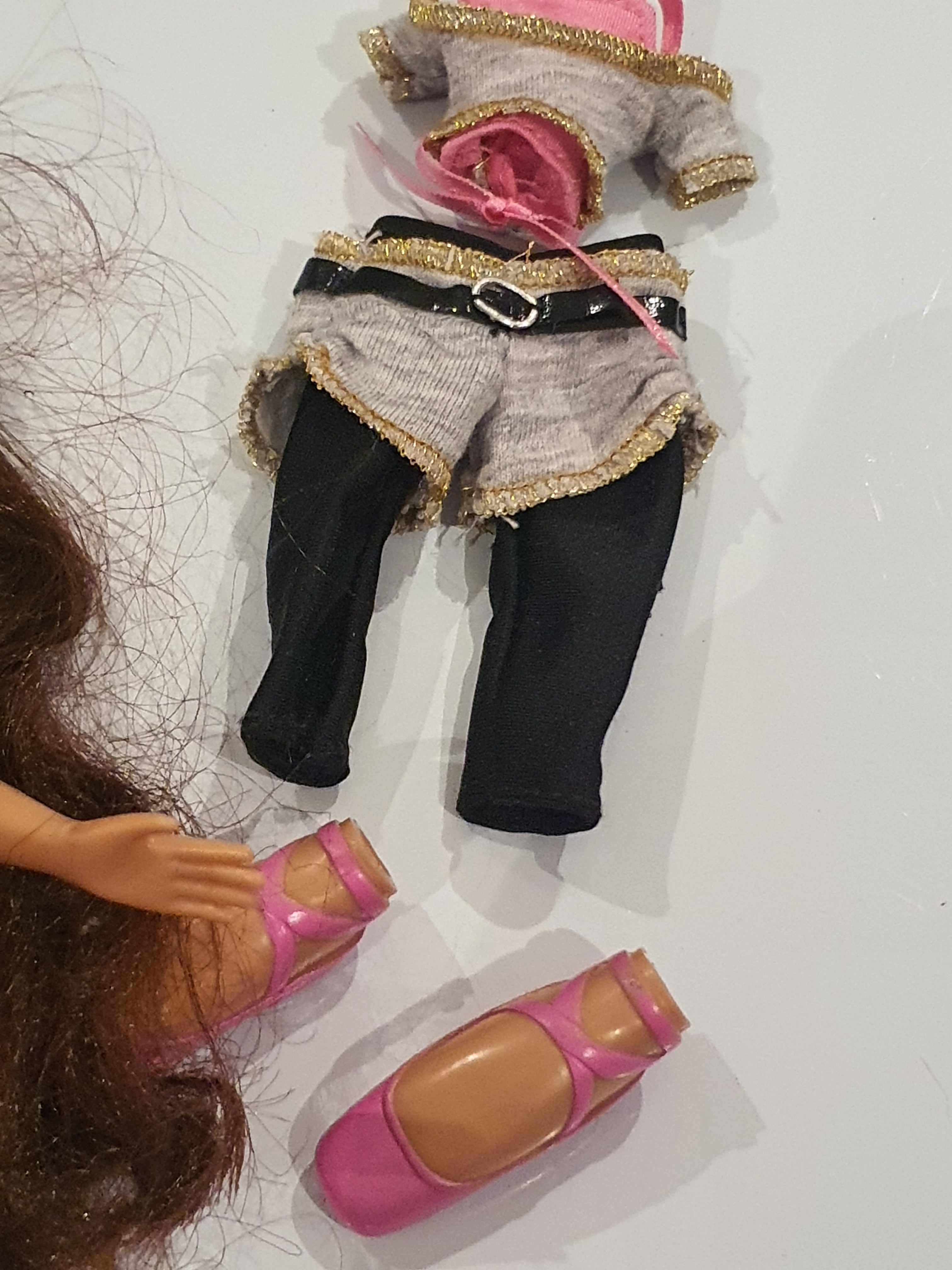 Bratz yasmin crewz poupée originale mga