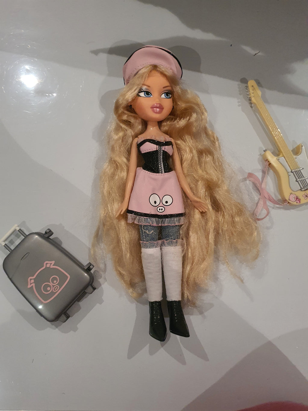 Bratz Cloe Icons – Complète avec accessoires 🐷🎸
