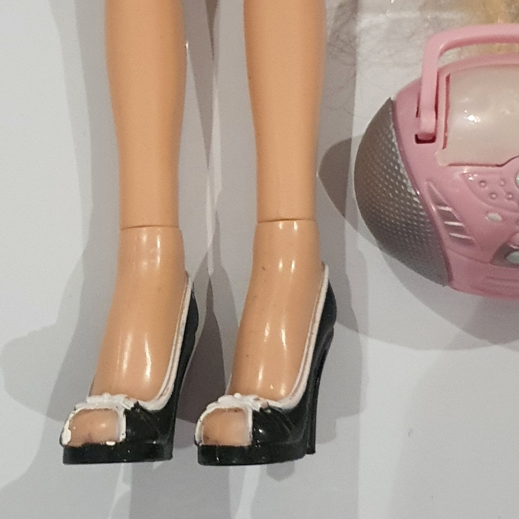 Bratz World Familiez Sonya Originale MGA (2008)