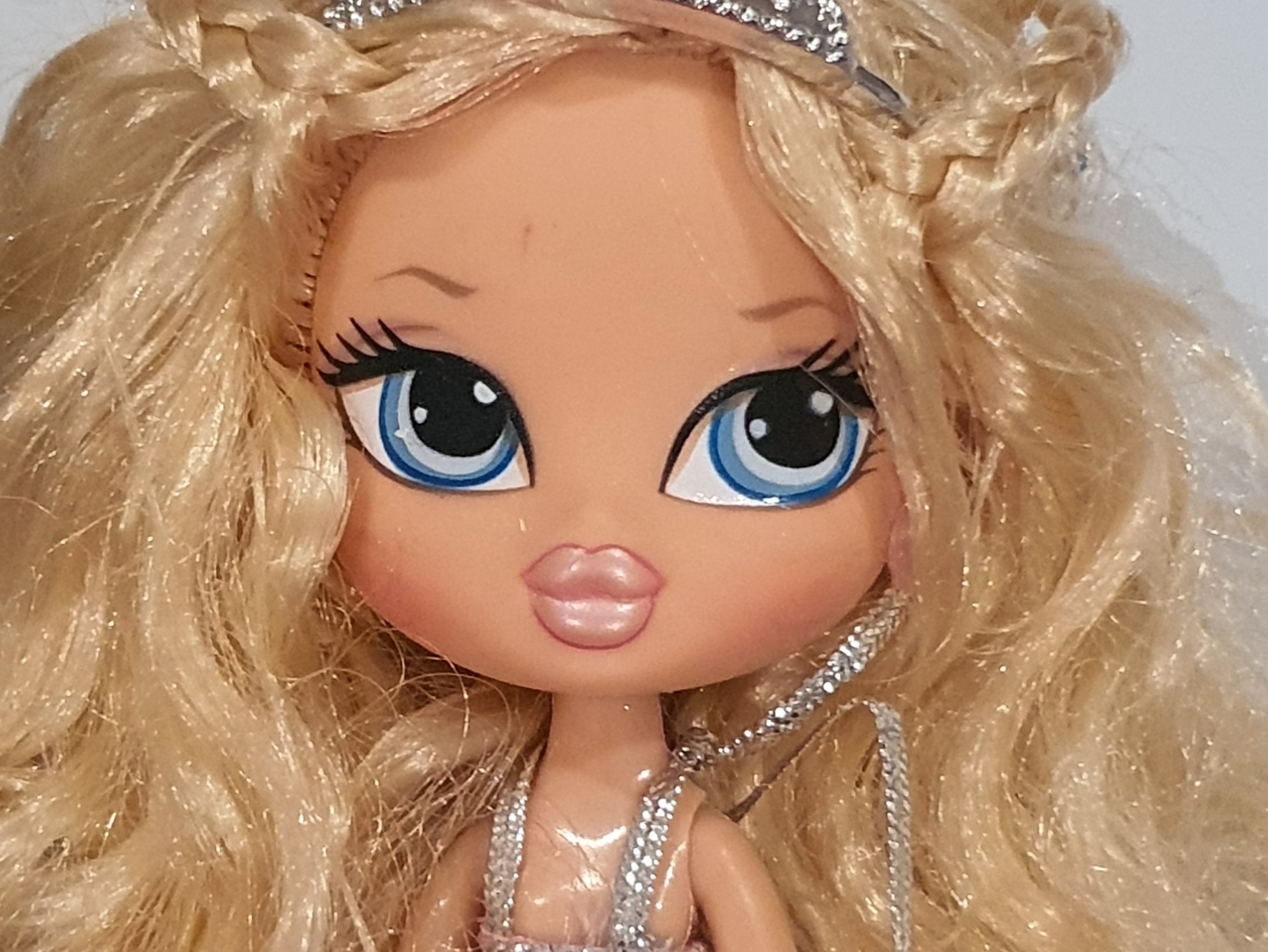 Bratz World Familiez Sonya Originale MGA (2008)