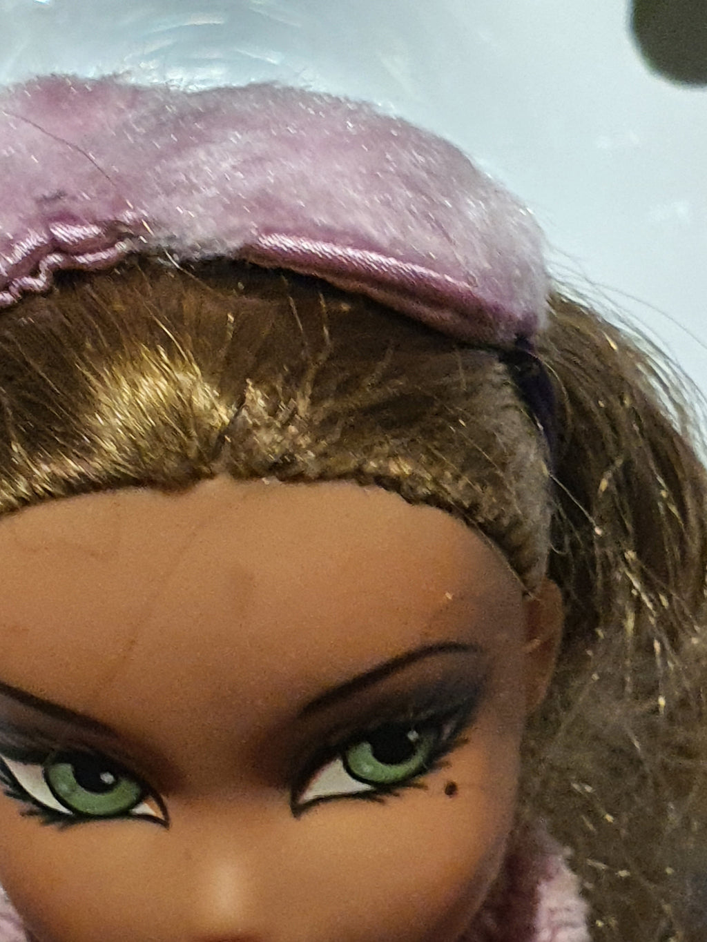 🌙 Bratz Slumber Party Yasmin – Poupée originale MGA avec accessoires
