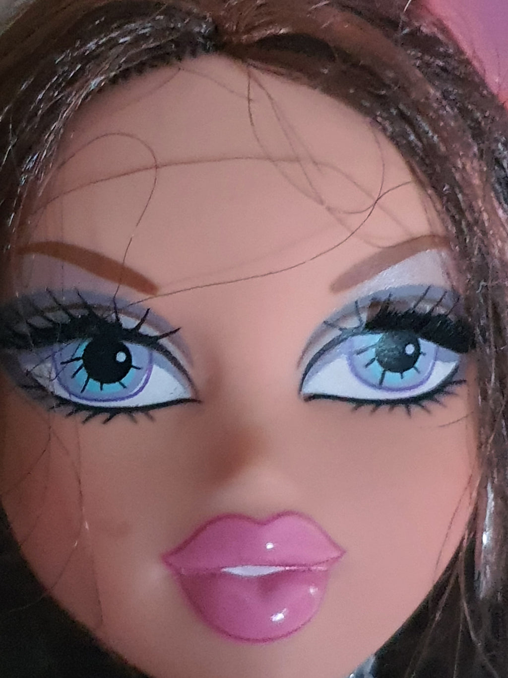 Bratz Wild Wild West Dana – Poupée avec tenue, accessoires et poster d'origine