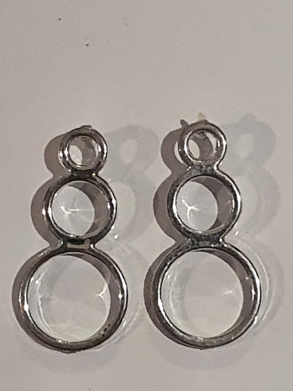 Boucles d'oreilles Bratz argentées à trois anneaux – Accessoire original MGA