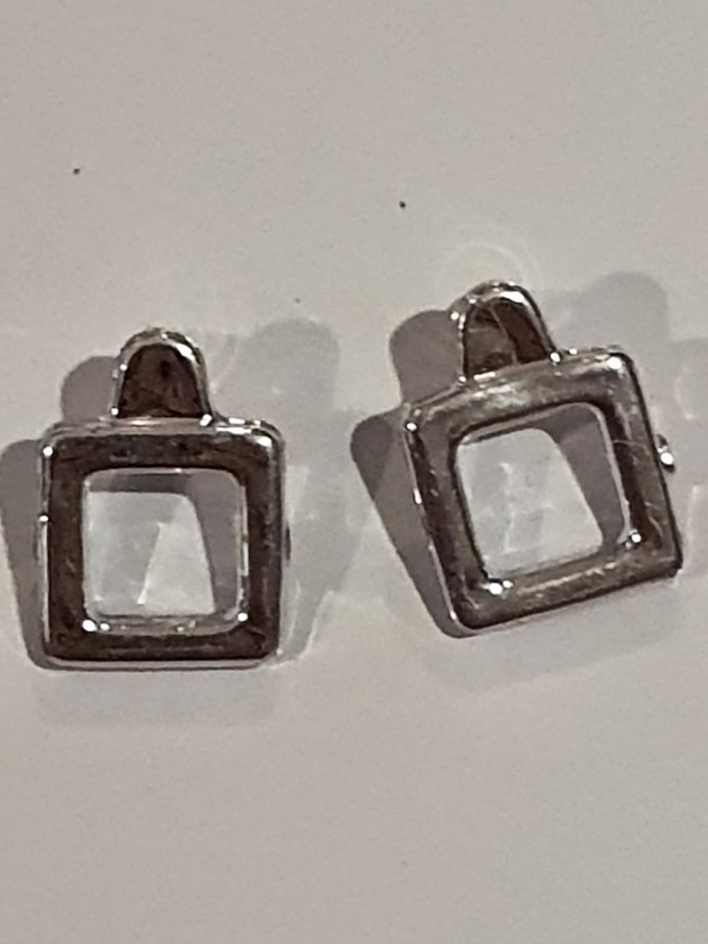 Boucles d'oreilles carrées argentées Bratz – Bijoux originaux MGA pour poupée