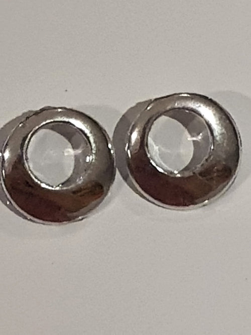 Boucles d'oreilles Bratz argentées rondes ajourées – Bijoux originaux MGA