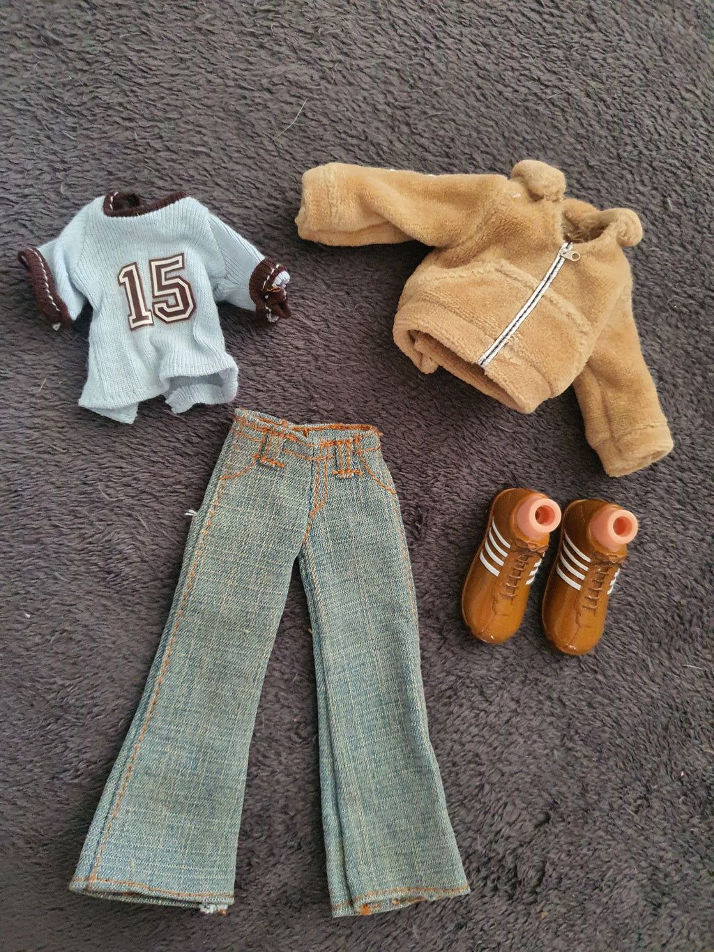 Bratz Boyz Fashion Pack Phys Ed Funk – Tenue originale MGA