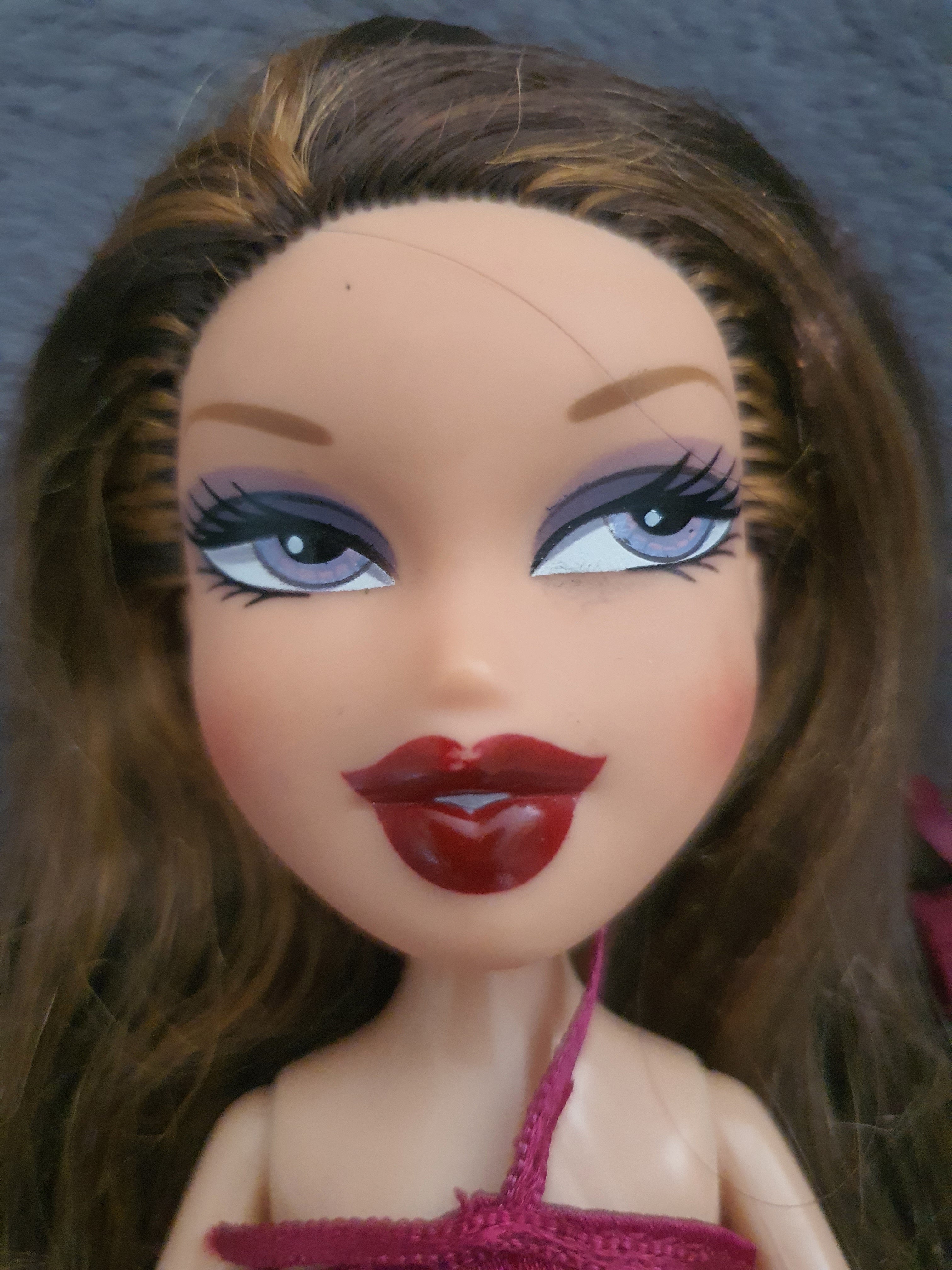 Bratz Dana Passion 4 Fashion – Poupée originale MGA Entertainment