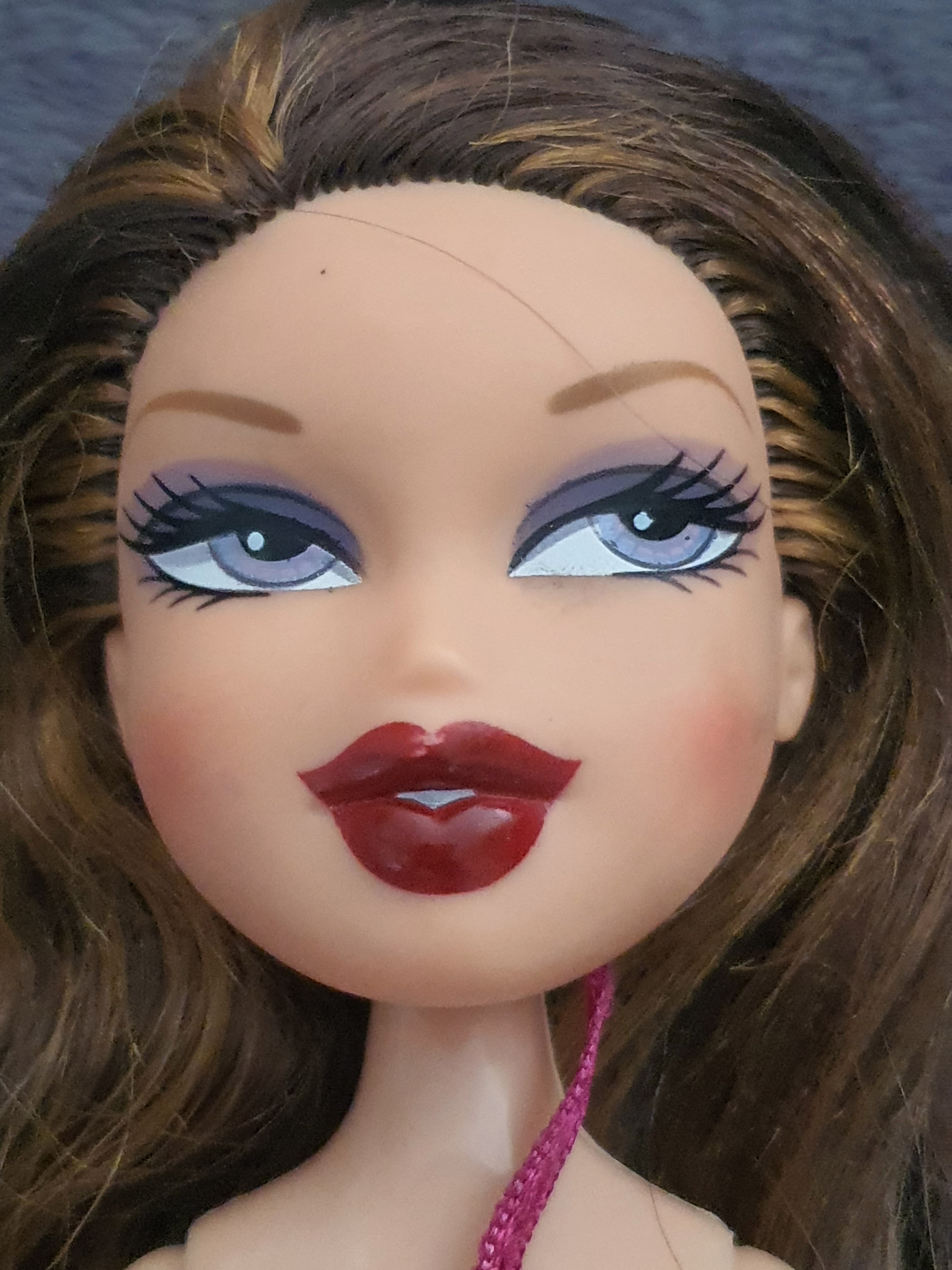 Bratz Dana Passion 4 Fashion – Poupée originale MGA Entertainment