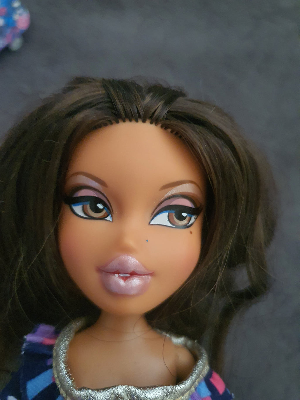 Bratz Sunshine Style Yasmin – Poupée avec tenue et accessoires