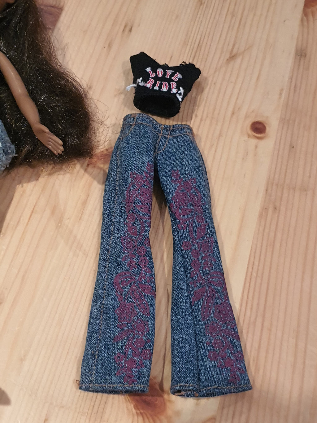 Bratz Sasha Wild Wild West – Poupée avec vêtements et accessoires