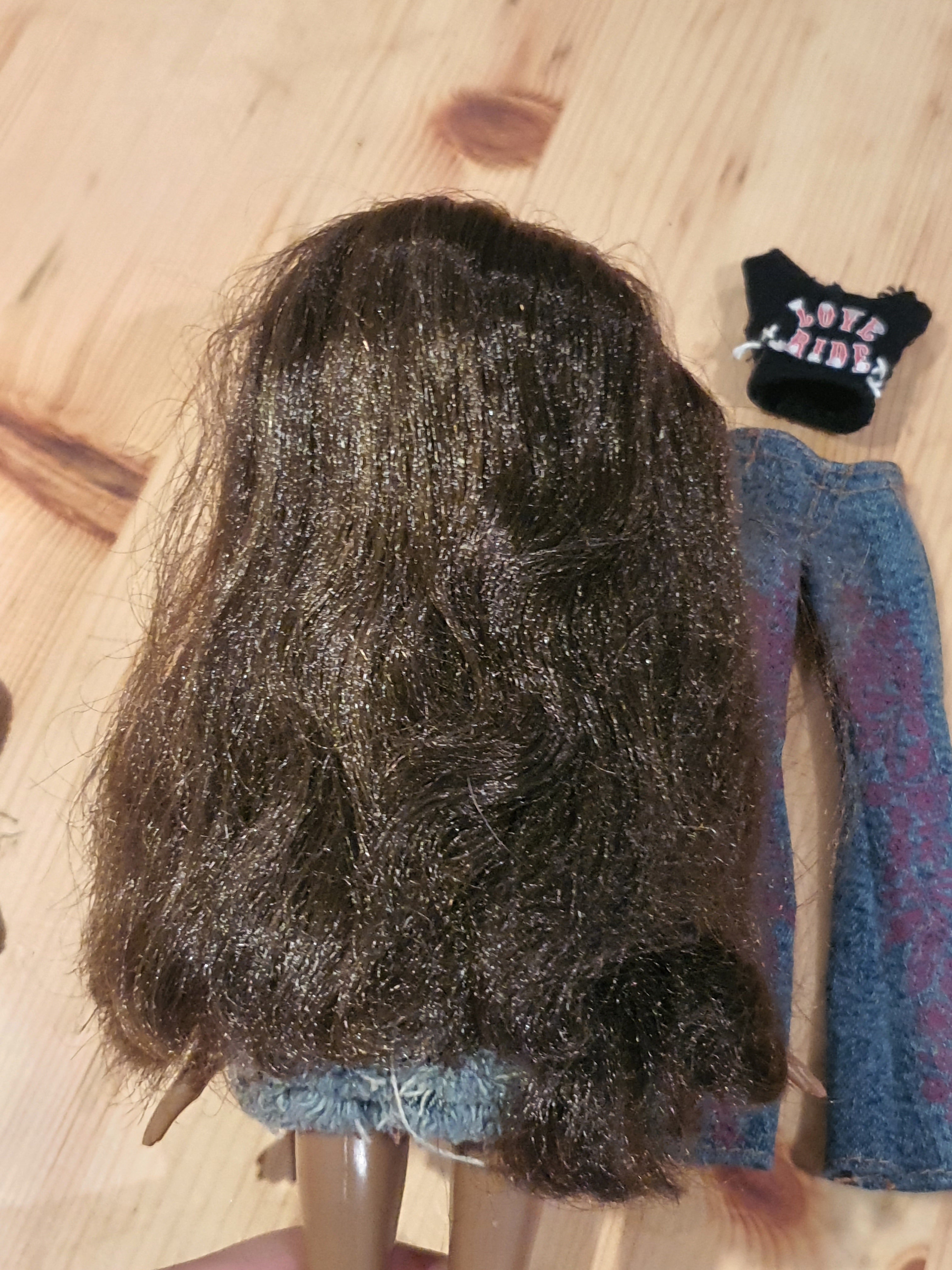 Bratz Sasha Wild Wild West – Poupée avec vêtements et accessoires