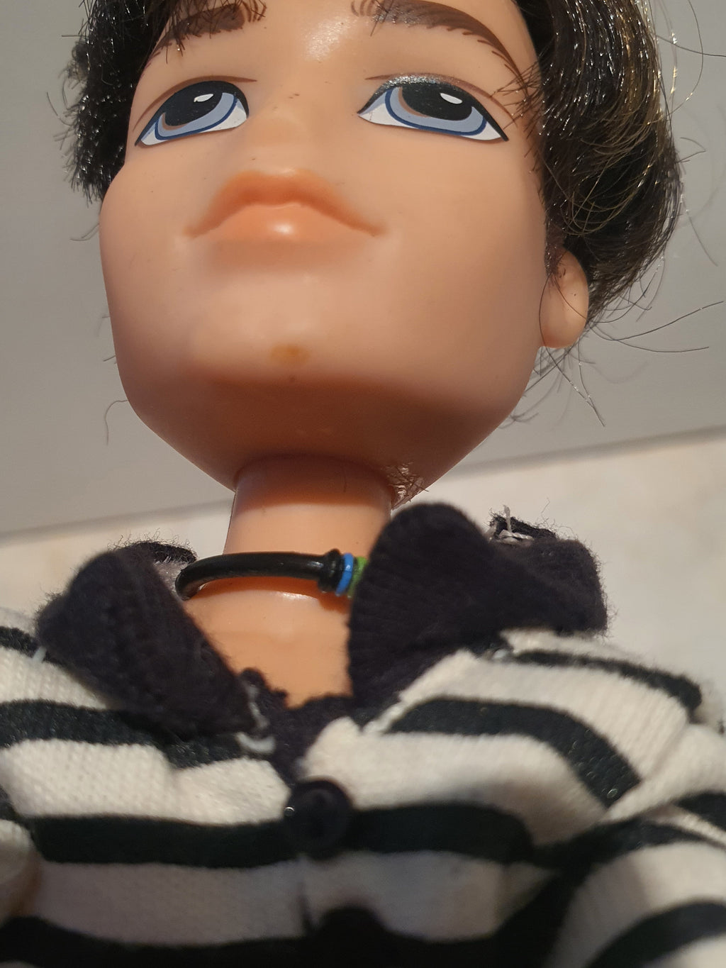 Bratz Boyz Koby Flashback – Doll with Clothes and Accessories