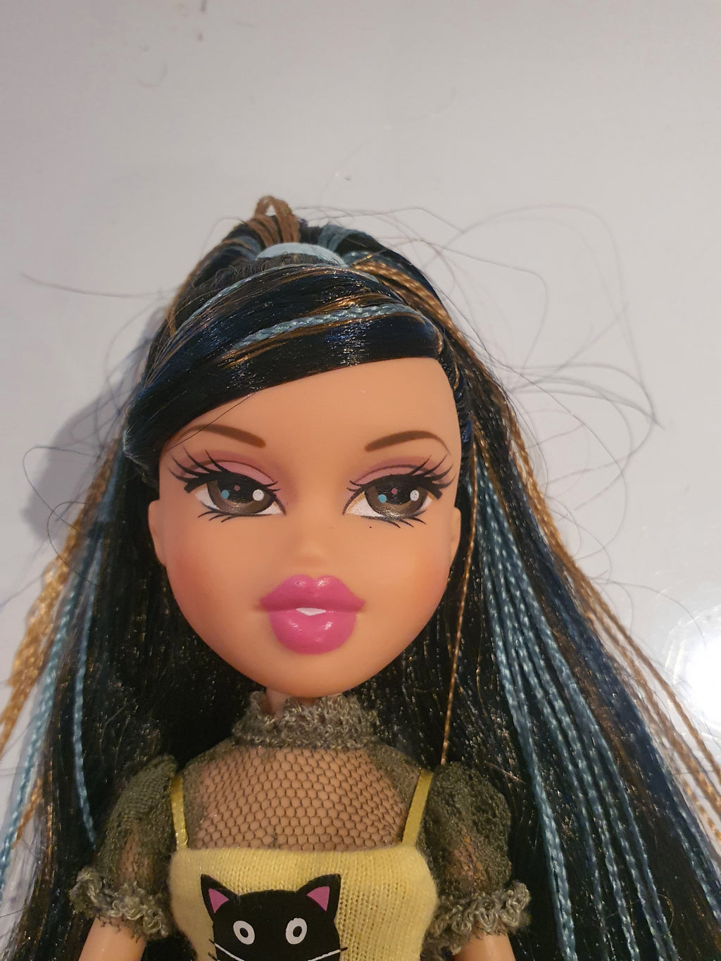 Bratz Jade Tokyo A Go-Go – Poupée avec vêtements et accessoires
