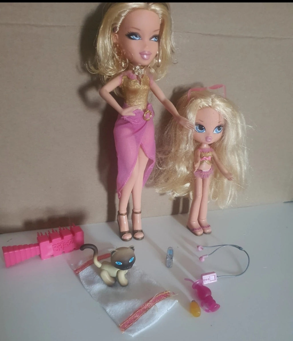 Bratz familiez cloe world complete