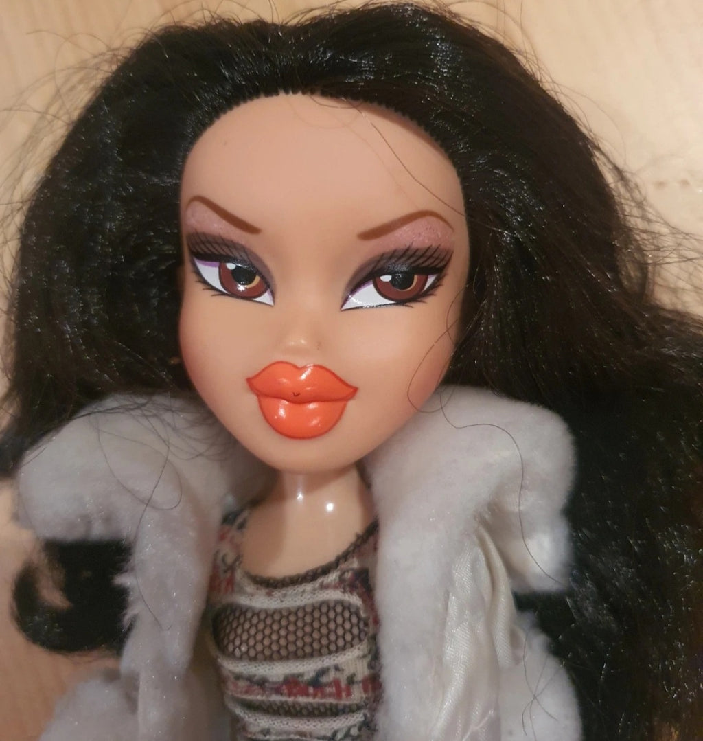 Bratz jade neon pop relookée