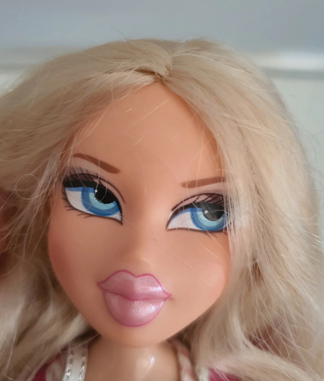 Bratz babysitting cloe