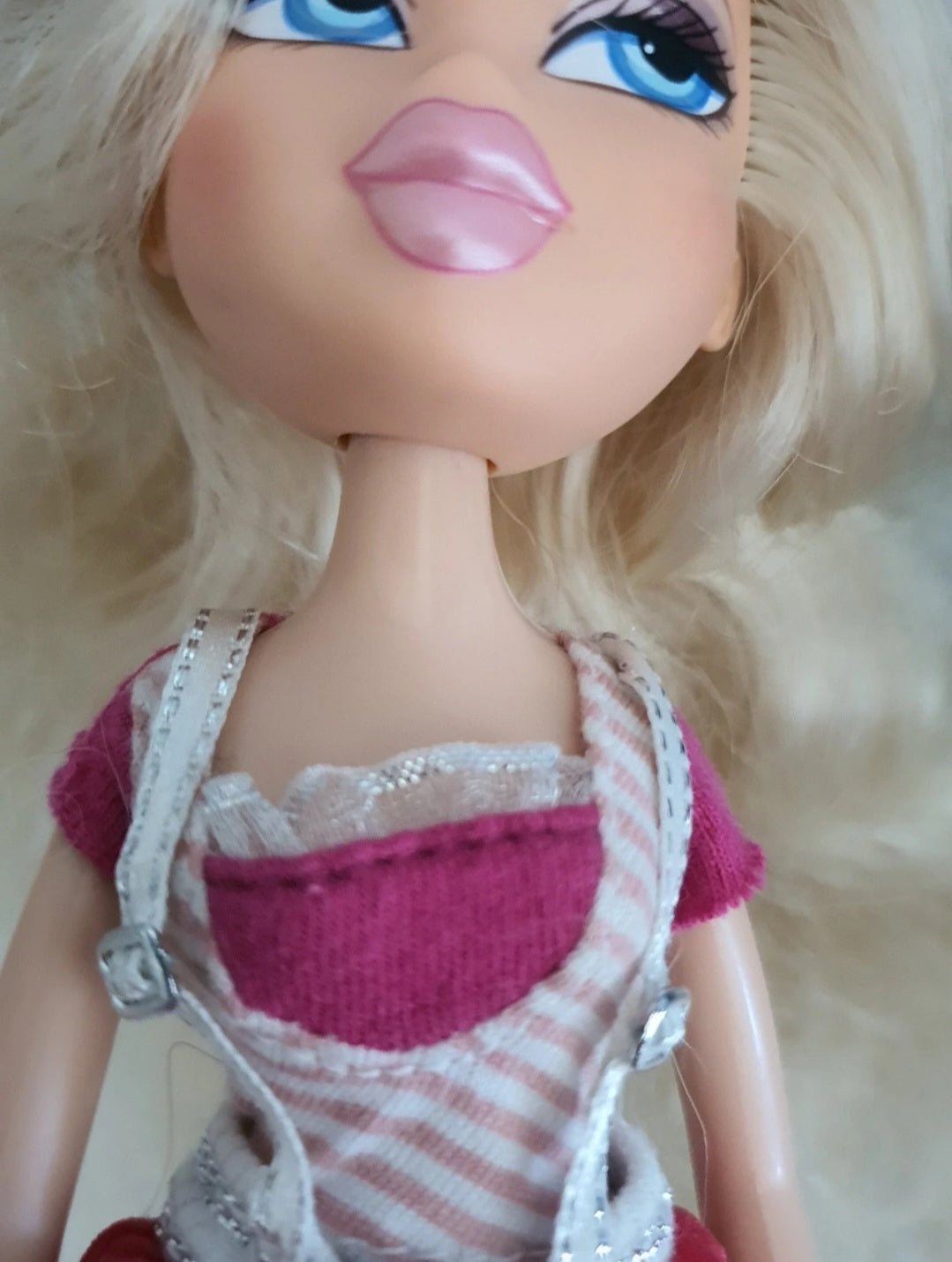 Bratz babysitting cloe