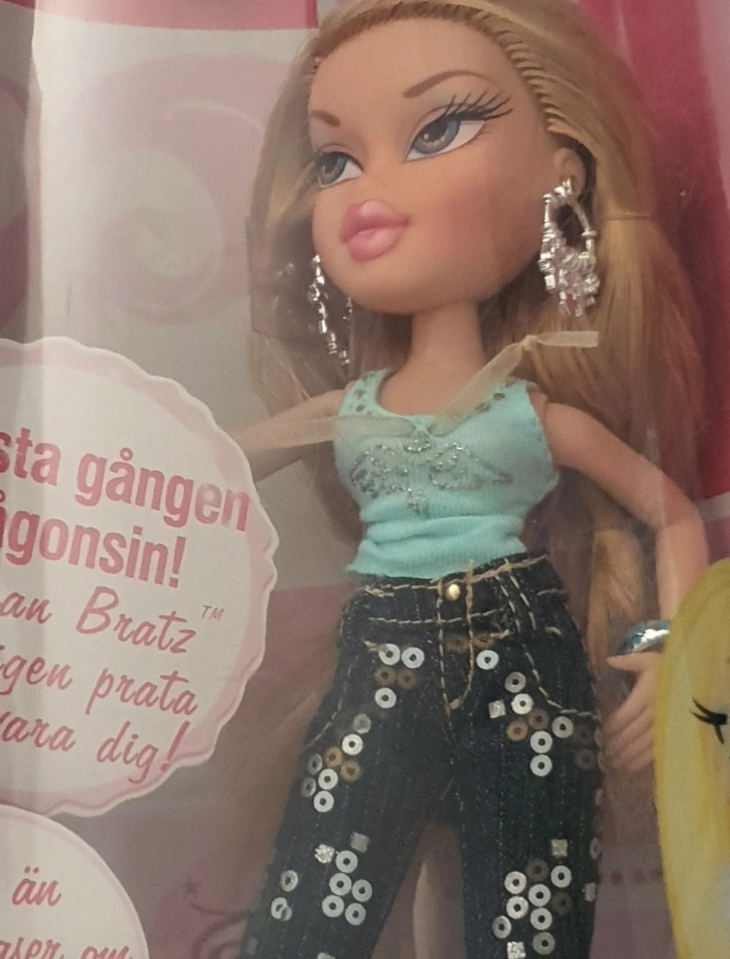 Bratz Talking Cloe (version suédoise) – Neuve en boîte