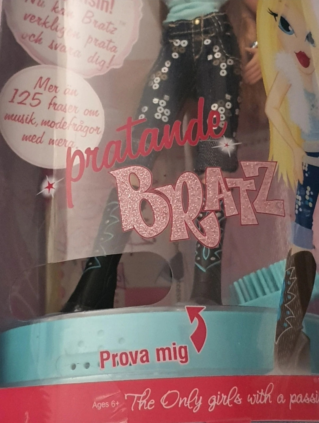 Bratz Talking Cloe (version suédoise) – Neuve en boîte