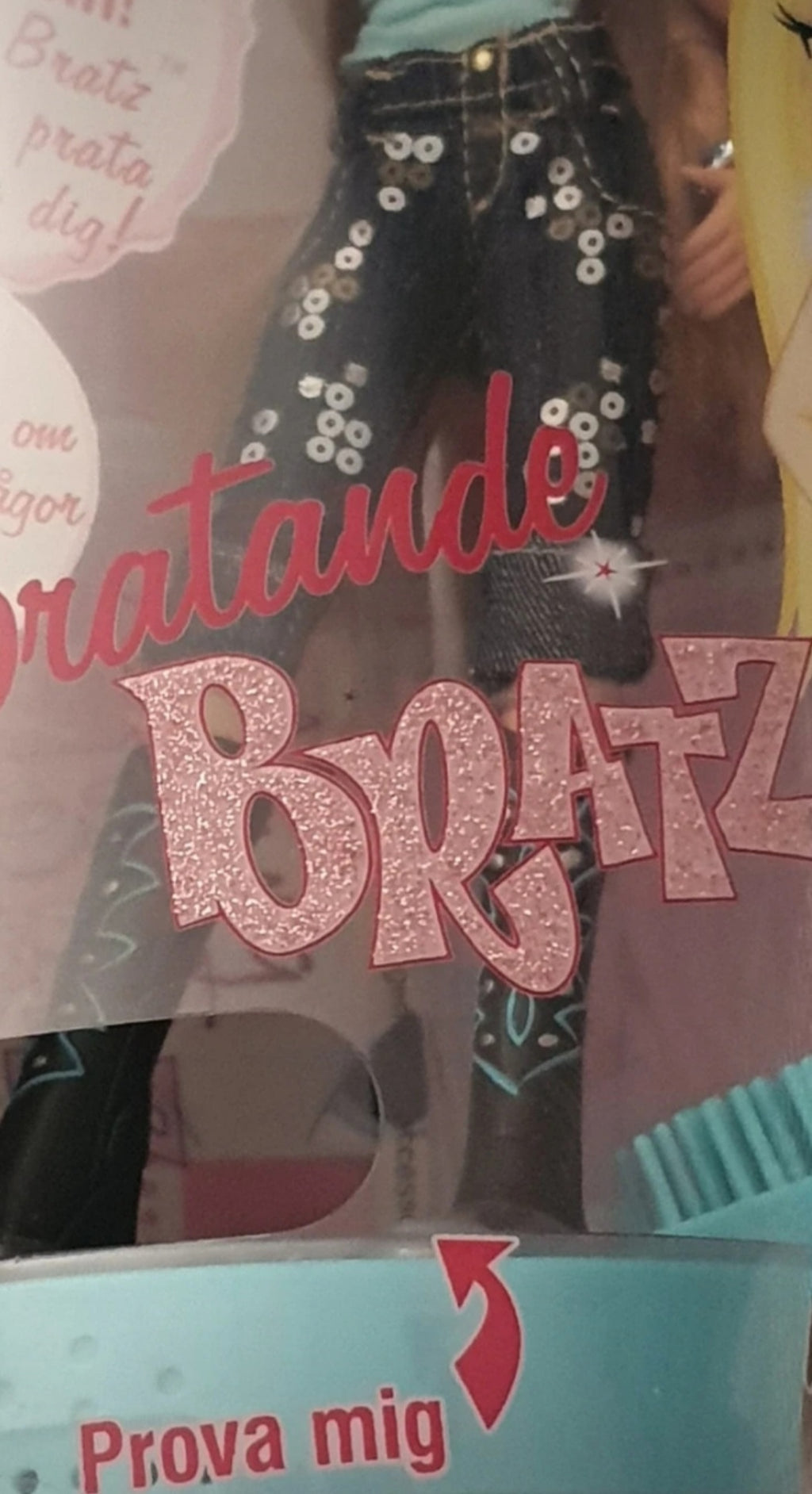 Bratz Talking Cloe (version suédoise) – Neuve en boîte