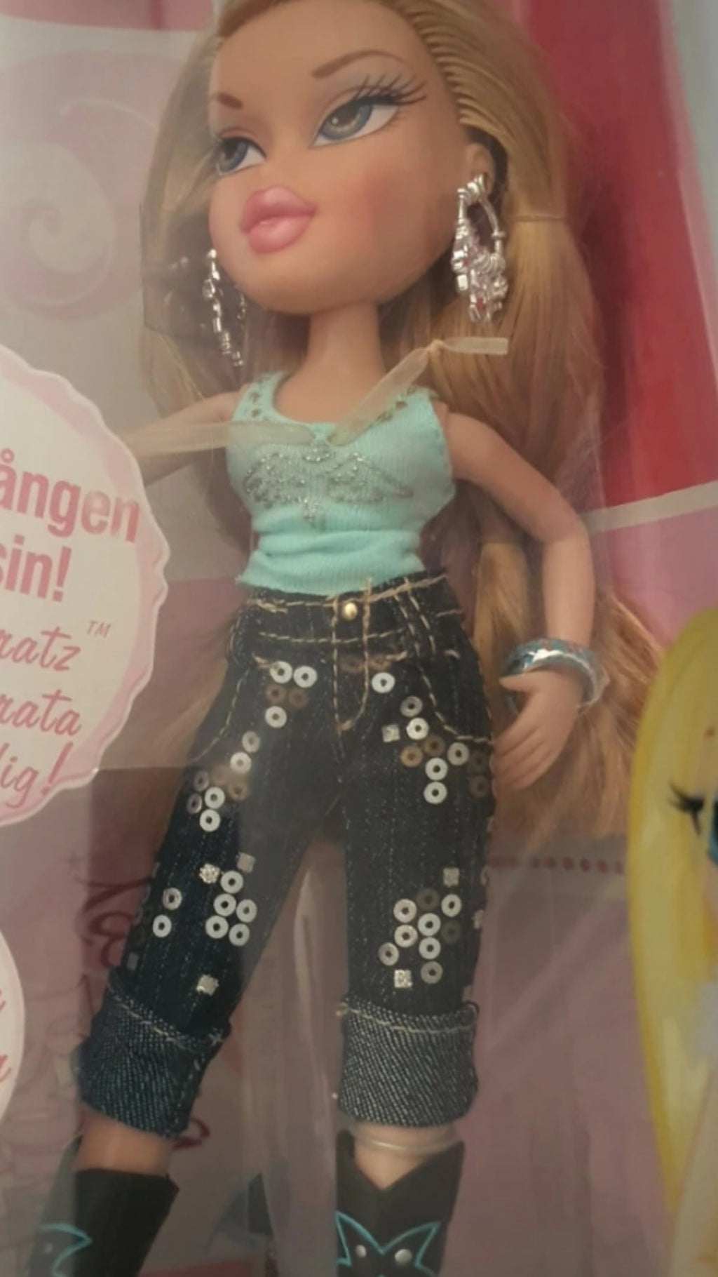 Bratz Talking Cloe (version suédoise) – Neuve en boîte