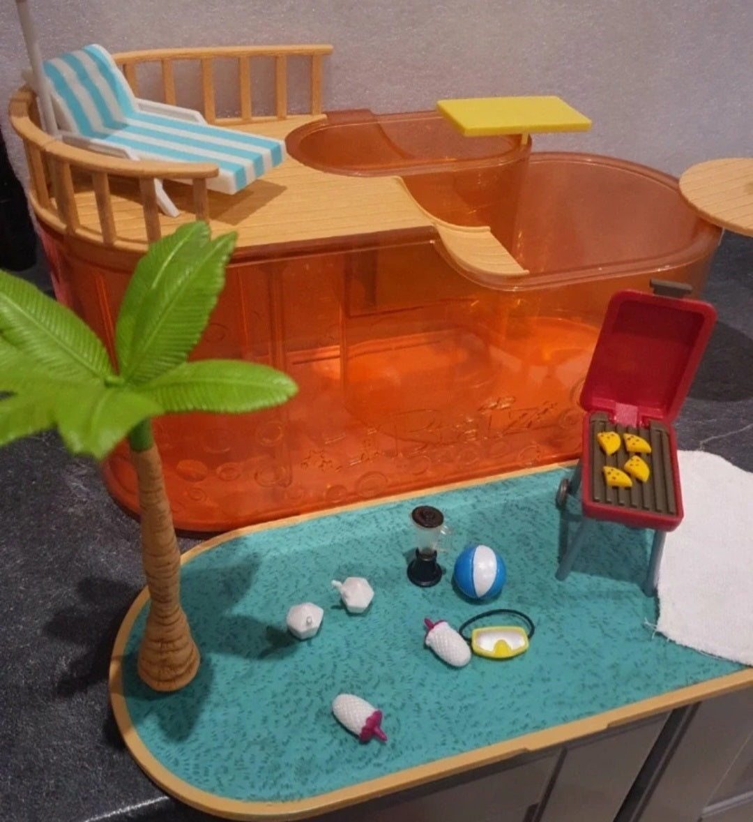 🌴 Lil' Bratz Beach Bash Party Pool