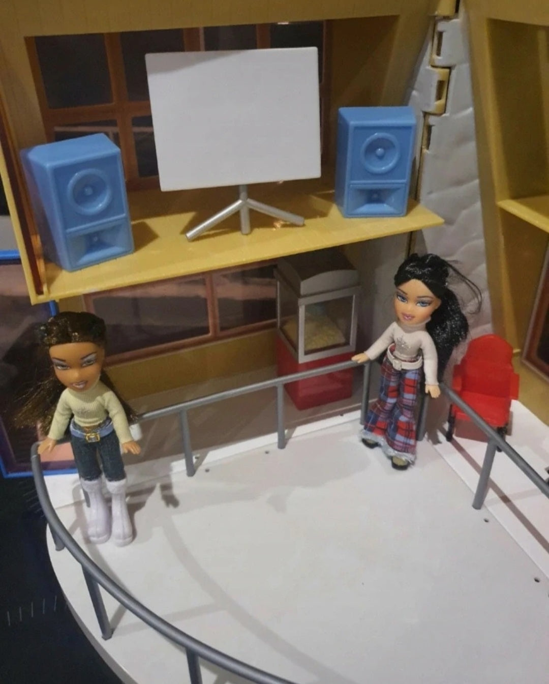 🏔️ Lil' Bratz Sno Fun Winter Ski Lodge
