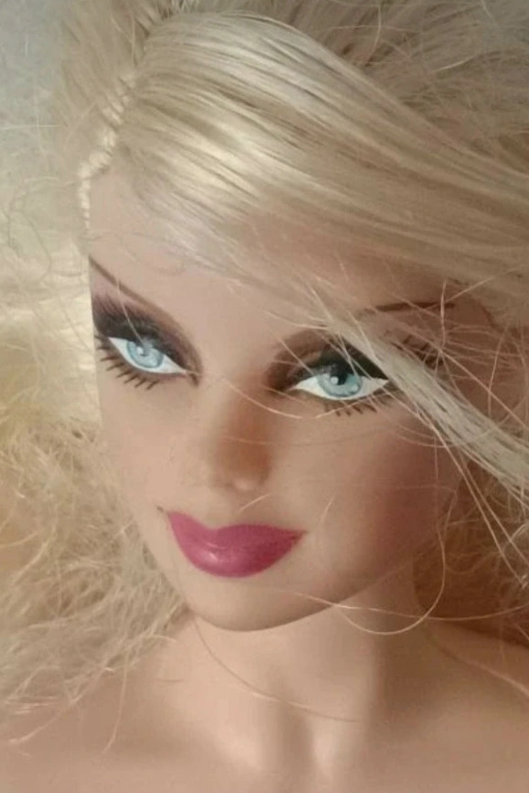 Barbie Holiday 2009 – Poupée de collection Mattel 🎄🎀