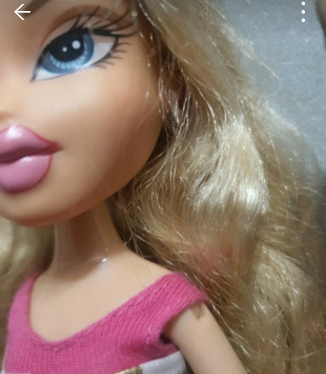 Bratz Pampered Pupz Cloe – Poupée de Collection avec Accessoires et Chien MGA