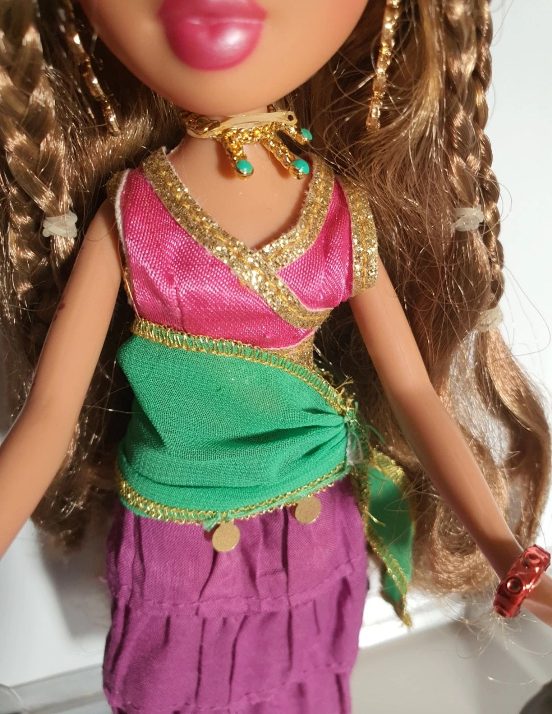 Bratz Yasmin Genie avec chambre / Vanity Genie MGA.