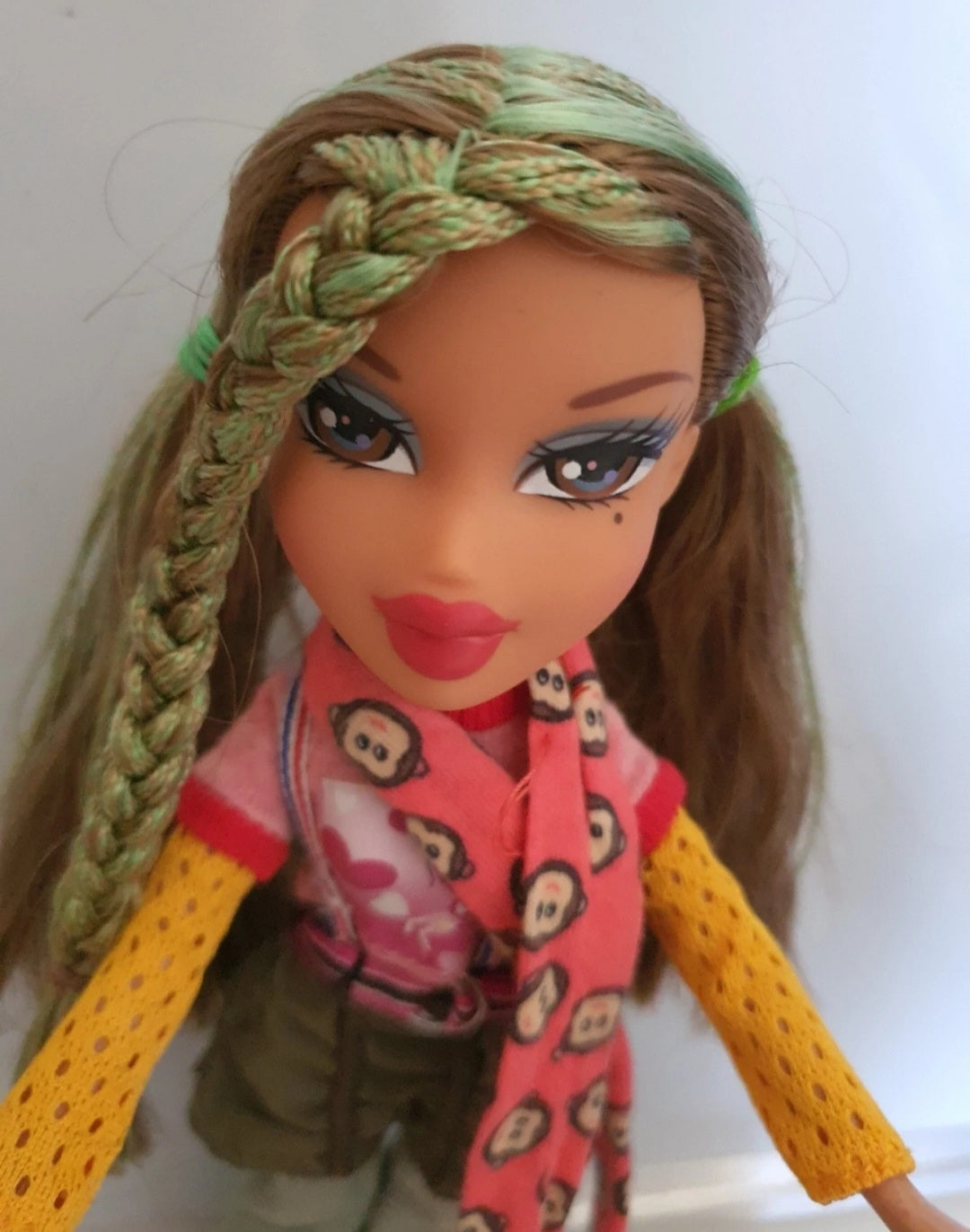 Bratz Yasmin Tokyo – MGA Collector Doll with Original Outfit and Accessories