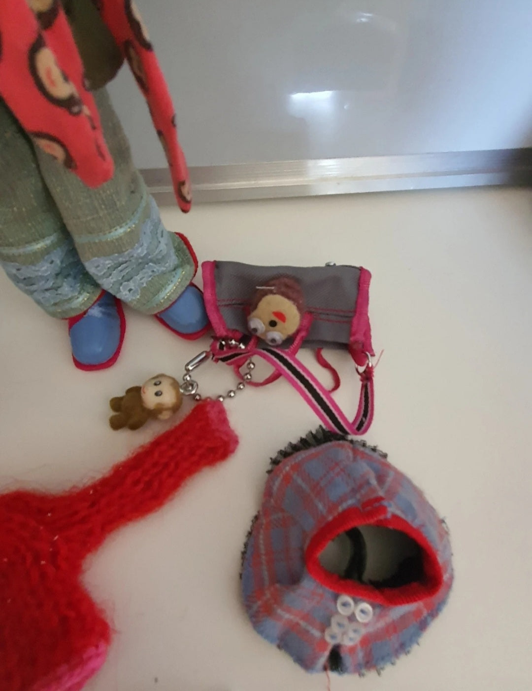 Bratz Yasmin Tokyo – MGA Collector Doll with Original Outfit and Accessories