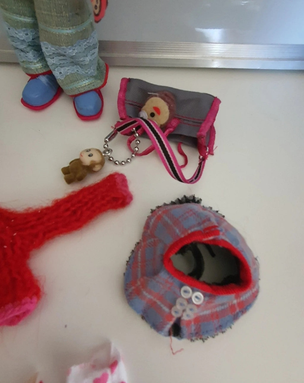 Bratz Yasmin Tokyo – MGA Collector Doll with Original Outfit and Accessories