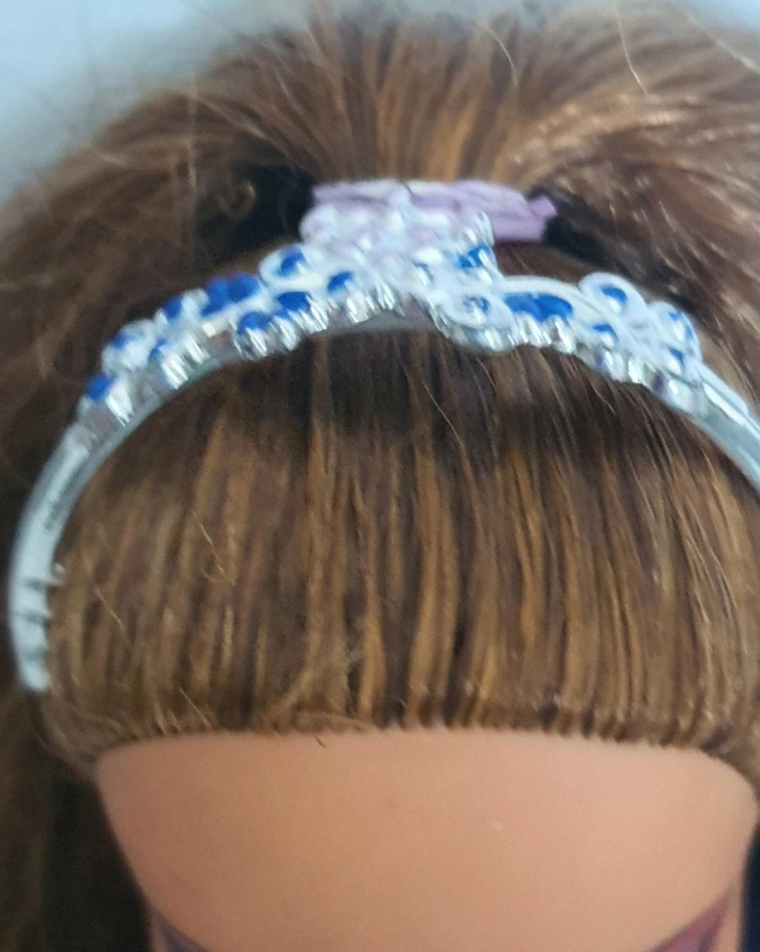 Bratz Yasmin Formal Funk – Poupée avec tenues et accessoires