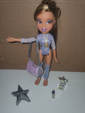 Bratz play sports gymnastics Yasmin