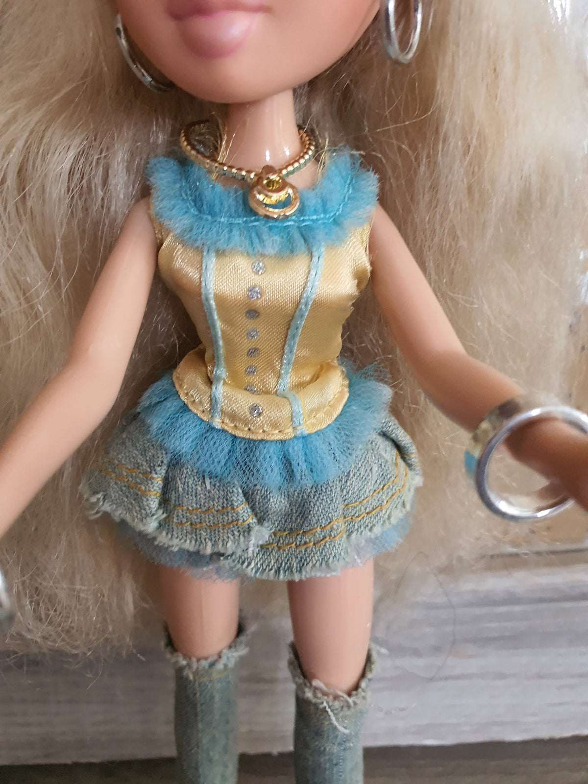 Bratz cloe party mga