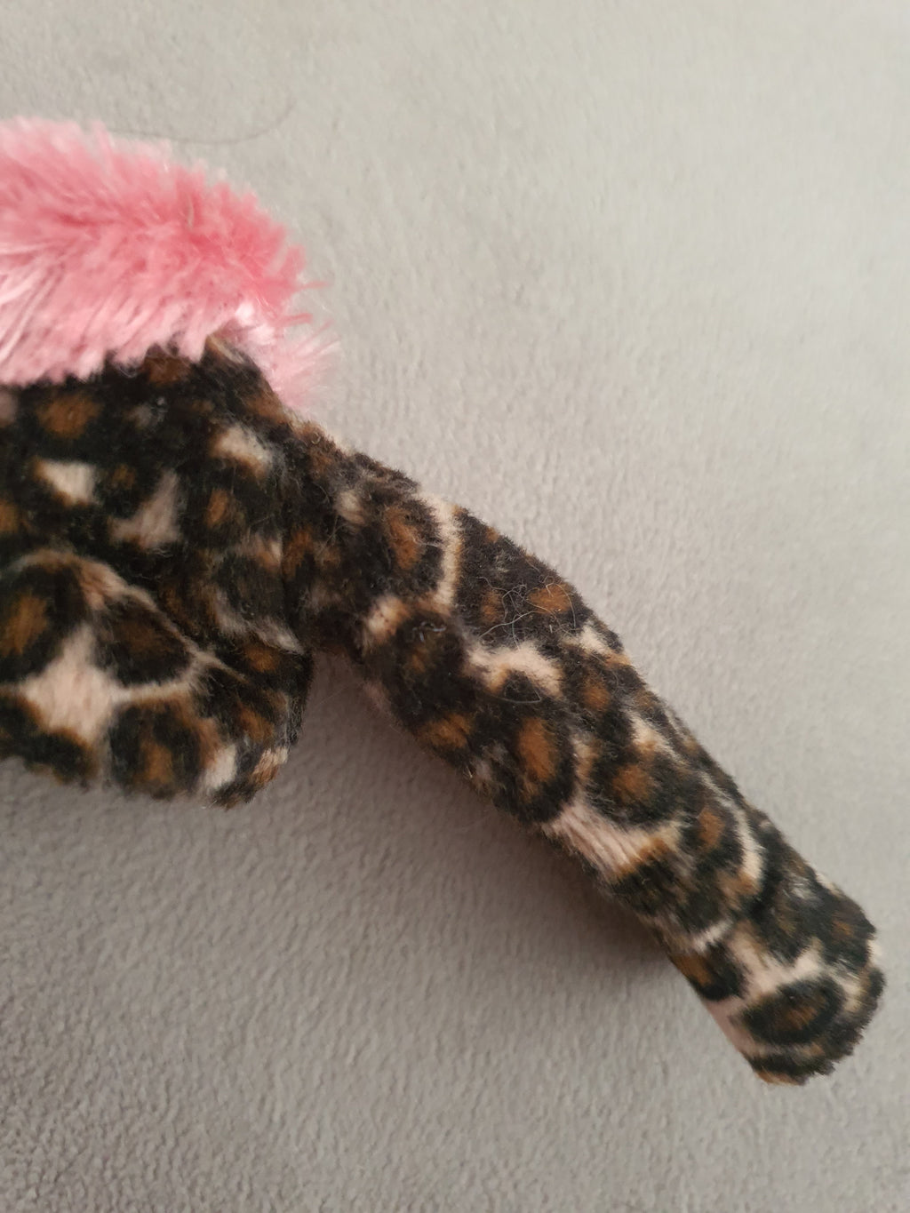 Bratz Cloe Princess – Veste léopard & fourrure rose – Originale