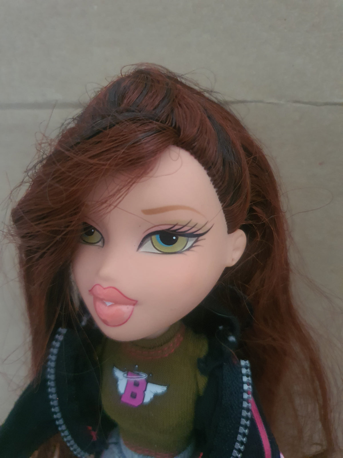 Bratz Phoebe Back to School (BTS School) Doll with Clothes & Accessories