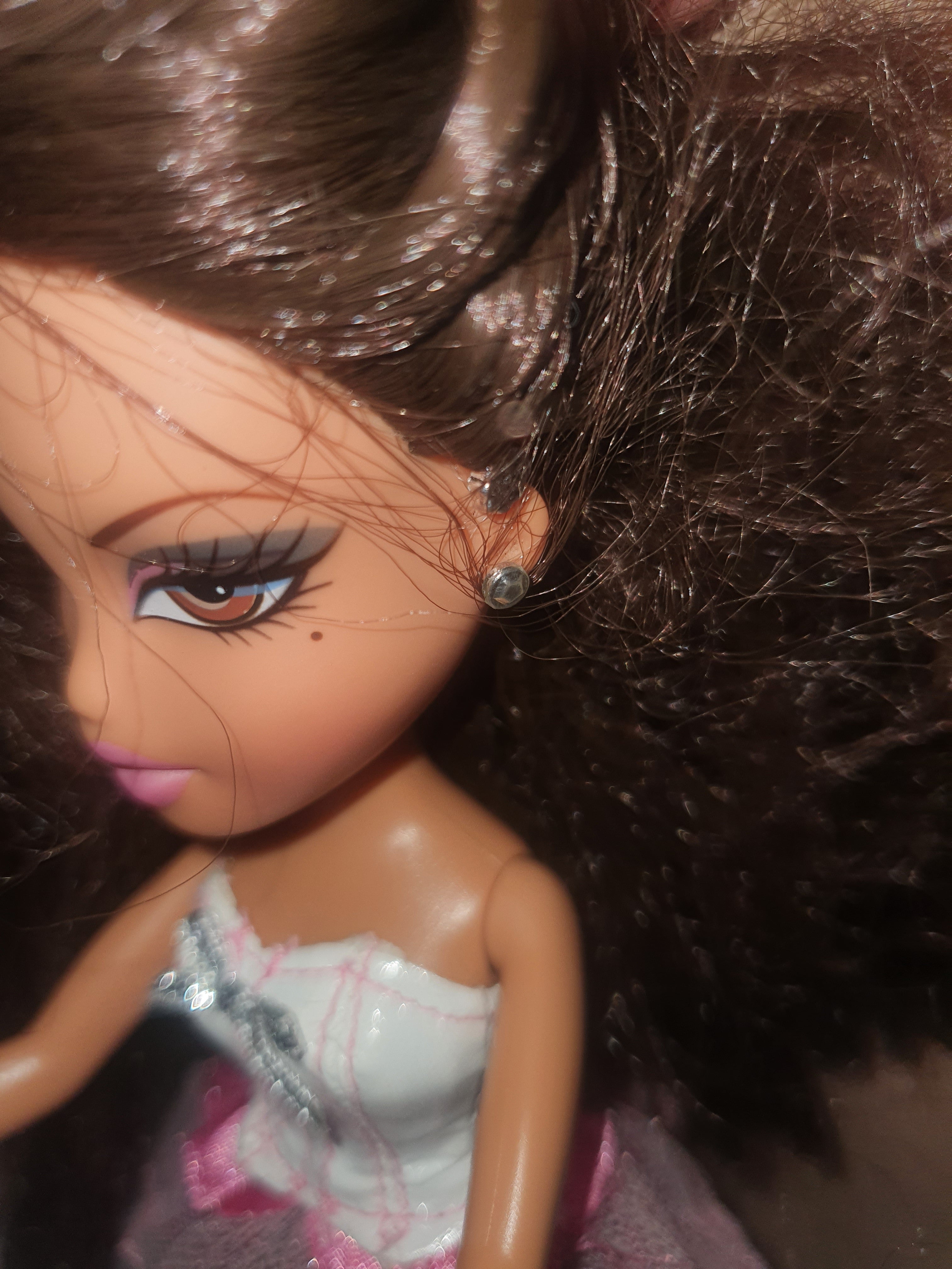 Bratz Yasmin Funk 'N' Glow