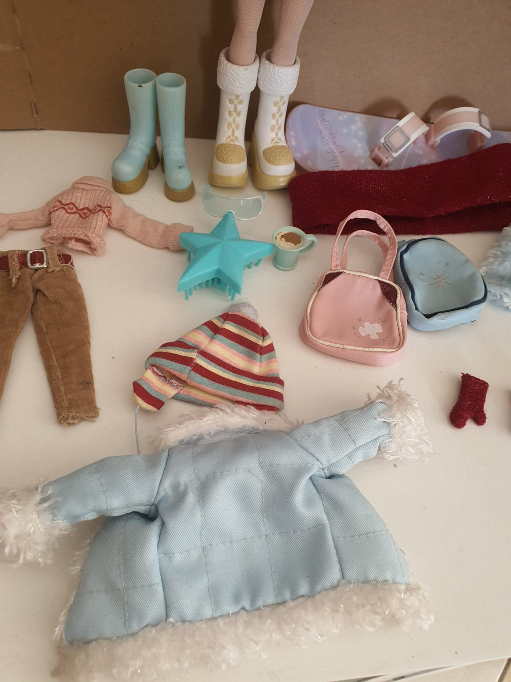 Bratz Cloe Wintertime – Poupée + vêtements & accessoires