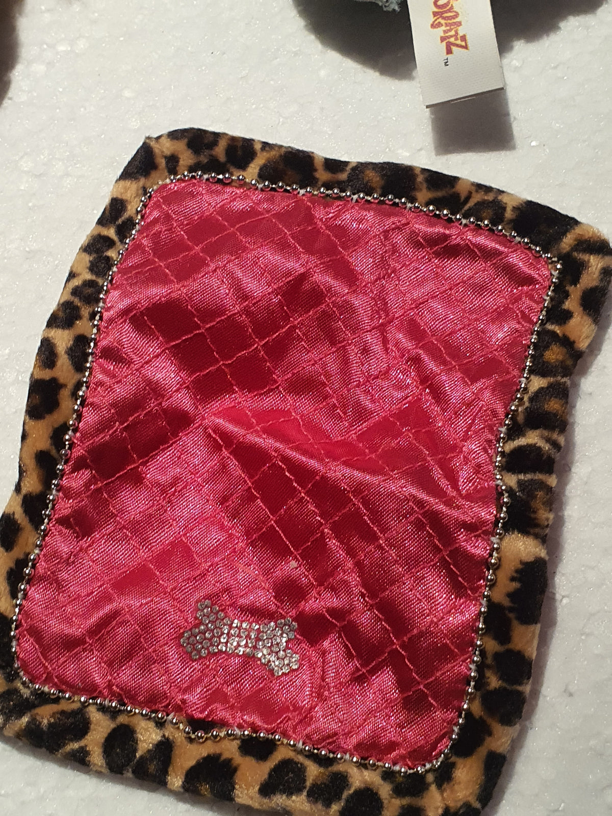 Bratz Sasha Pampered Pupz + accessoires