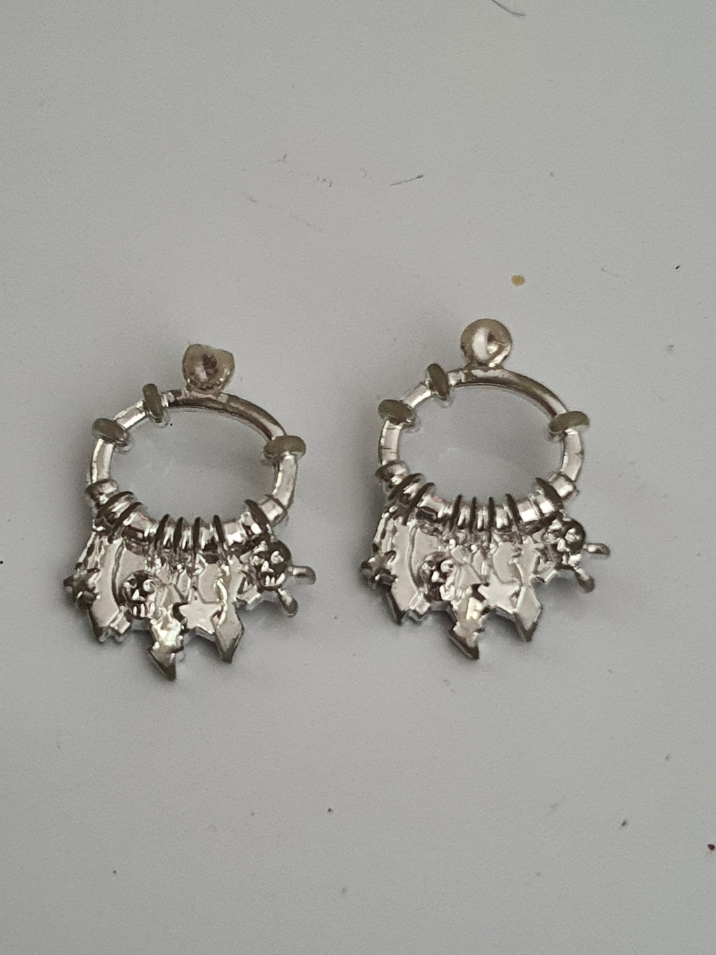 Bratz dinamite paire de boucles d oreilles