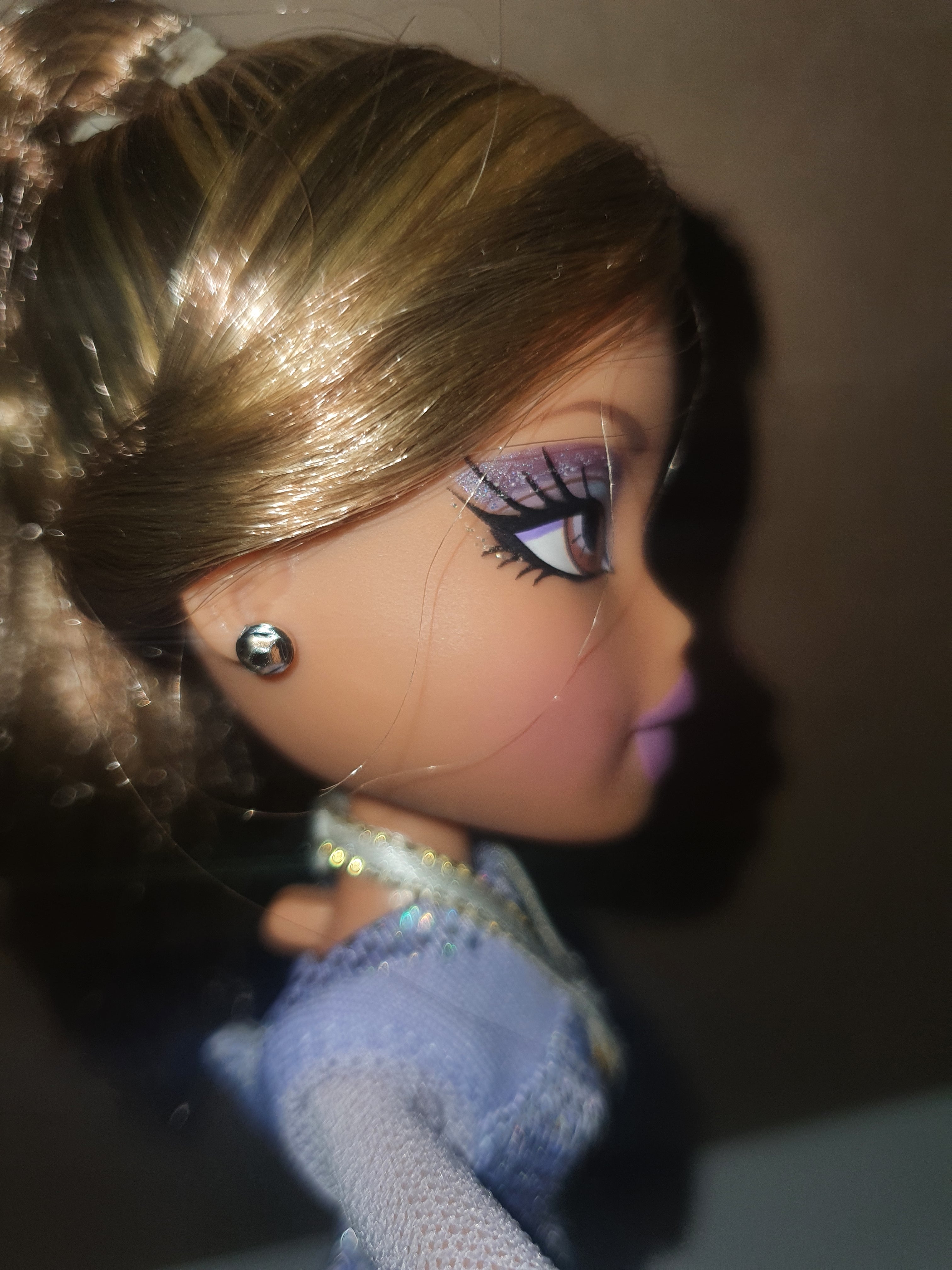 Bratz play sports gymnastics Yasmin